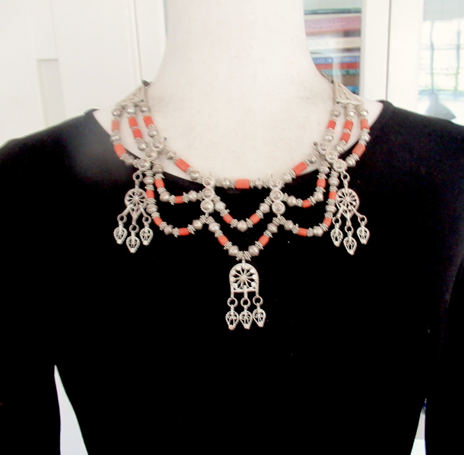 HUGE STATEMENT STERLING FESTOON NECKLACE w CORAL, 19 INCHES, 88 GRAMS, YEMENITE?