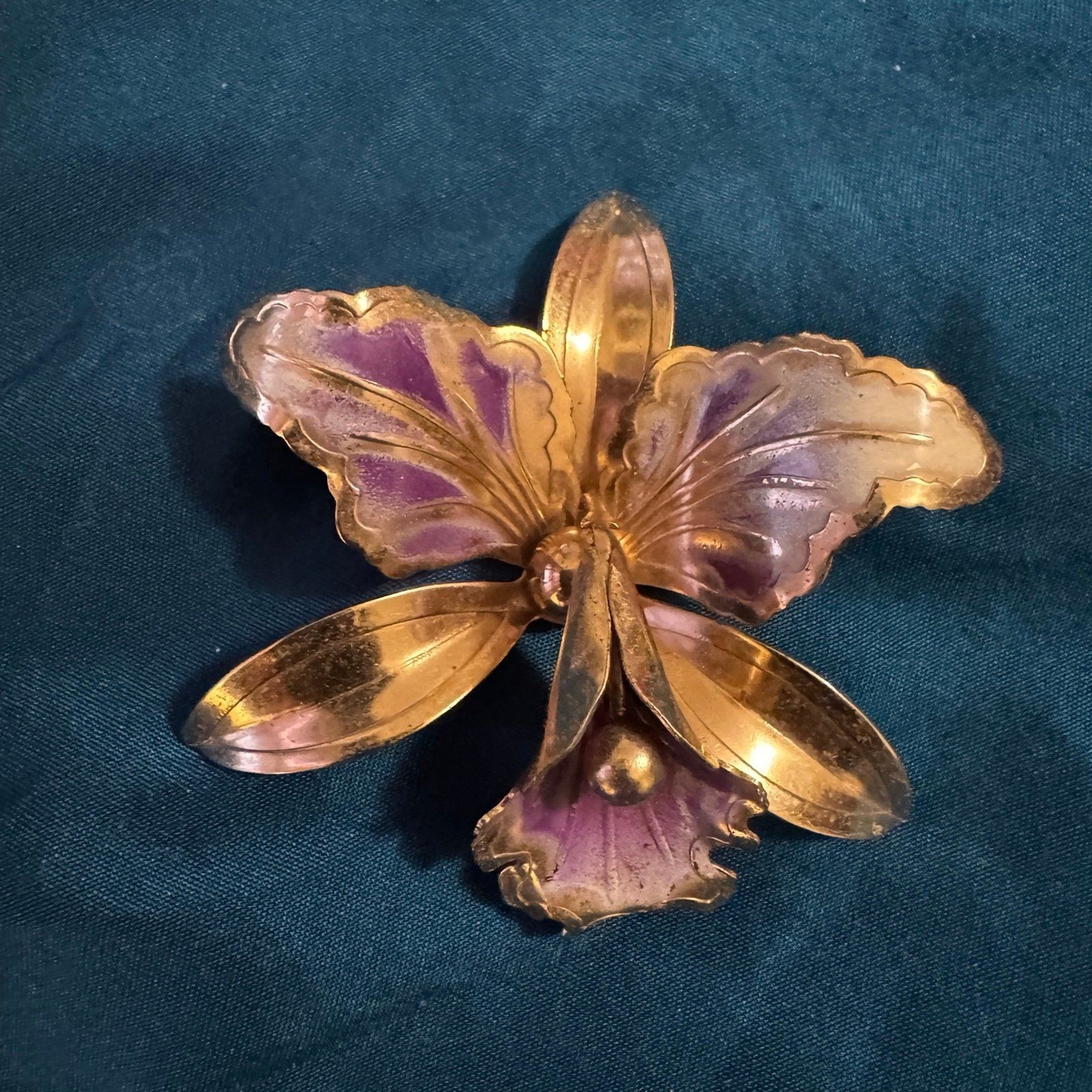 Vintage Purple and Gold Tone Orchid Flower Brooch/Pin [Jewelry 047]