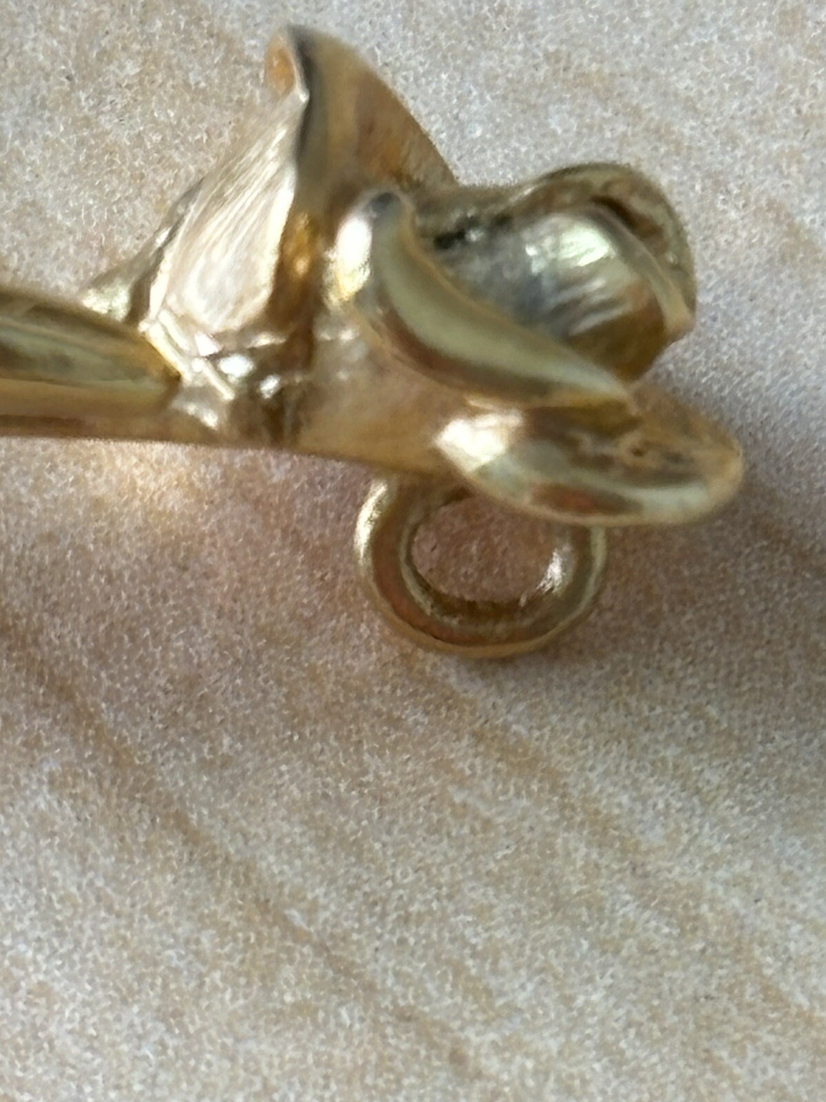 Vintage Gold Tone Rose Pendant/ Ready To Add A Chain/ Measure About 1 Inch