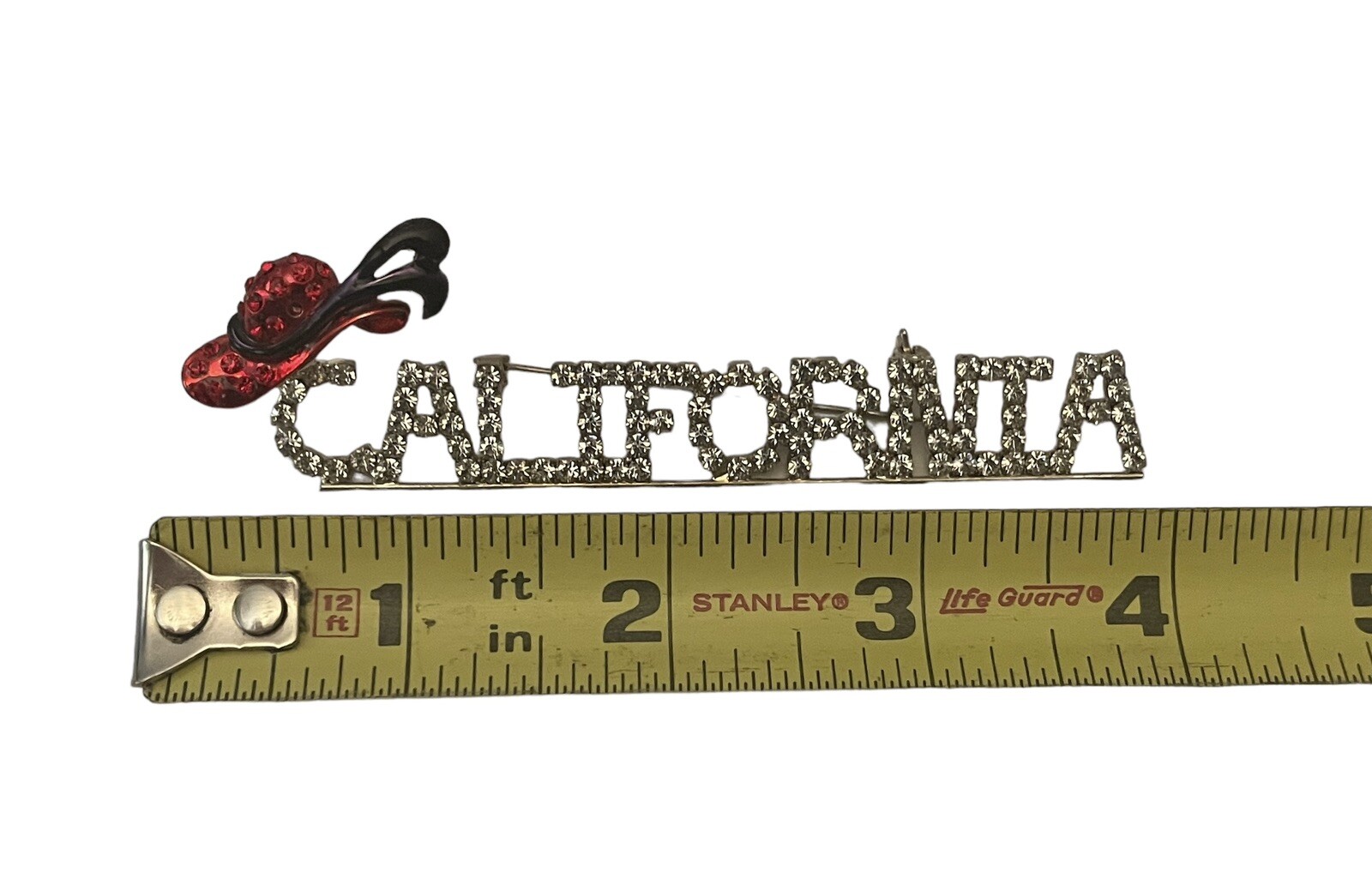 VTG Rhinestones Silvertone Spell Out CALIFORNIA Red Hat Bling Brooch Lapel Pin