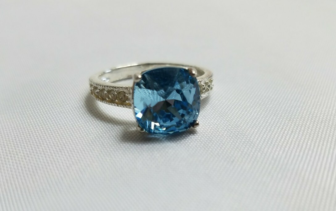 Vintage Women Silver Tone Blue Jewel One Stone Fashion Daily Engagement Ring