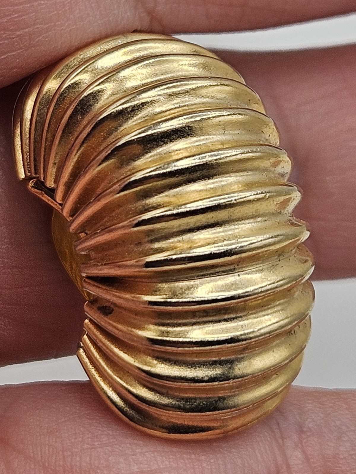 Vintage Gay Boyer Gold Tone Ribbed Dome Clip On Earrings Signed