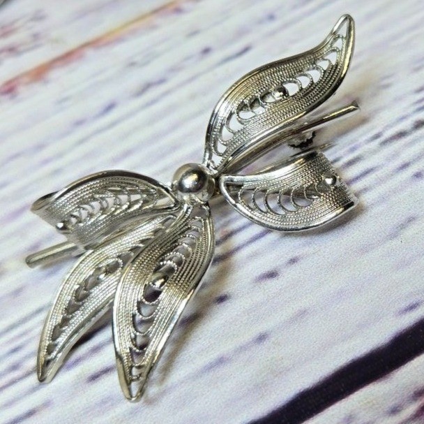 Antique Western Germany1940’s Silver Tone Filigree Bow Pin Brooch Jewelry signed