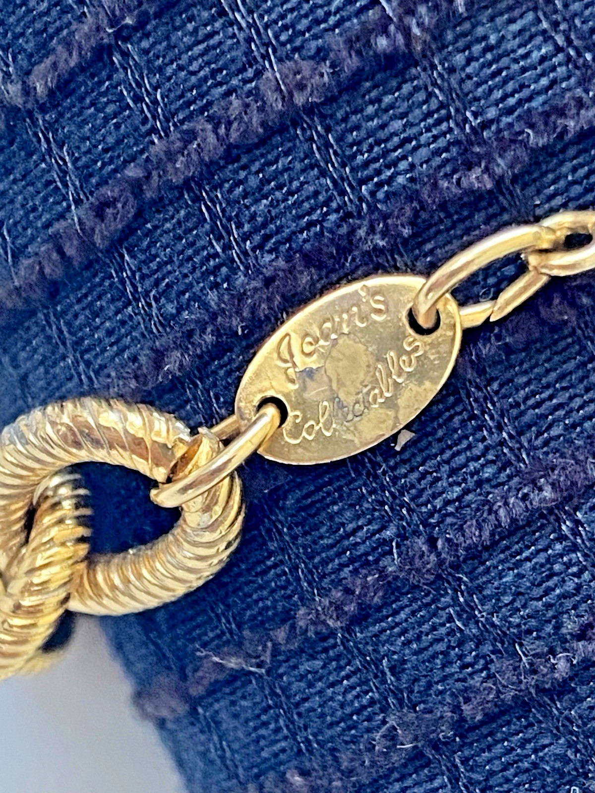 Vintage Joan’s Collectibles Gold Tone Textured Cable Link Bracelet – 8.25″ Long