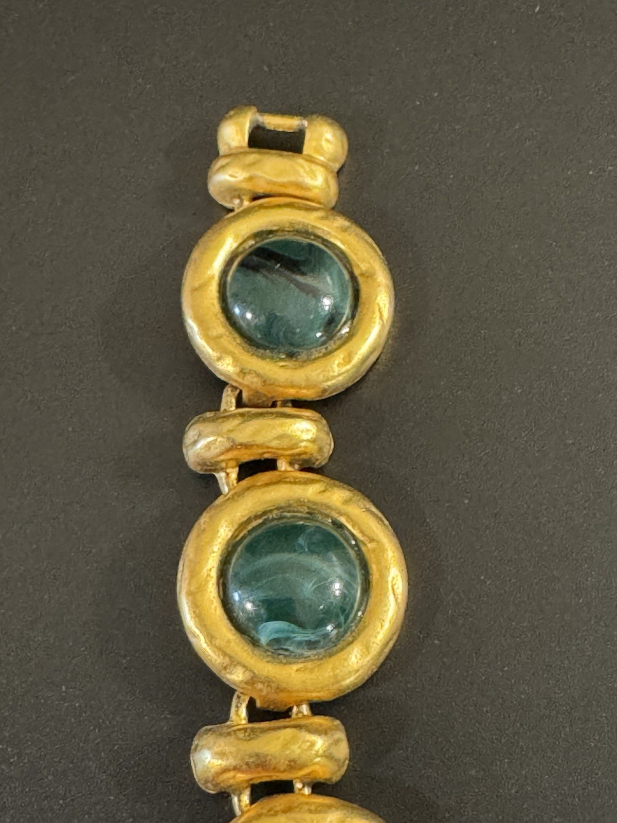 Vintage 16” Green Glass Cabochons Gold Tone Necklace