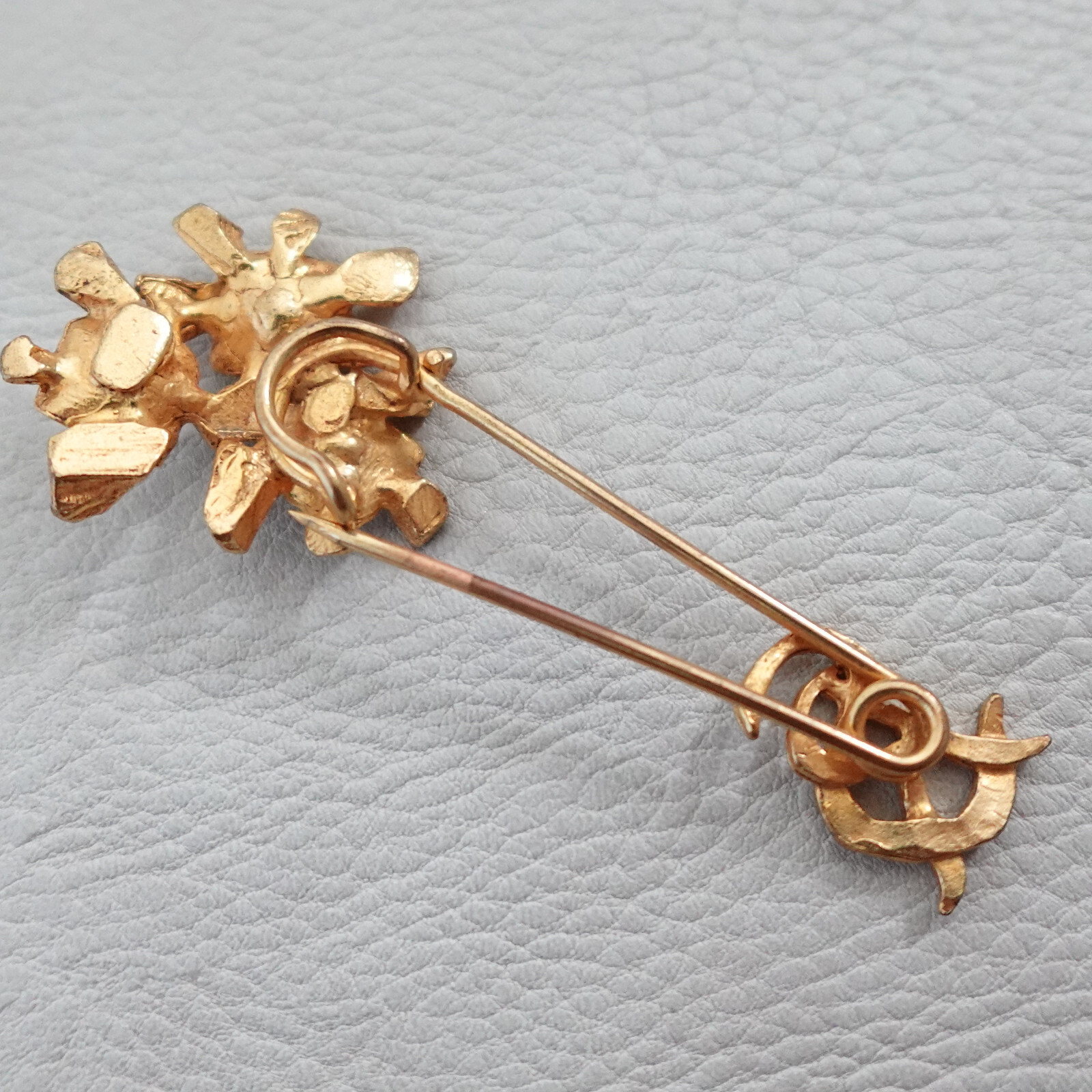 Vintage Brooch Gold Tone Stick Pin Floral Bouquet S R initials Rhinestone