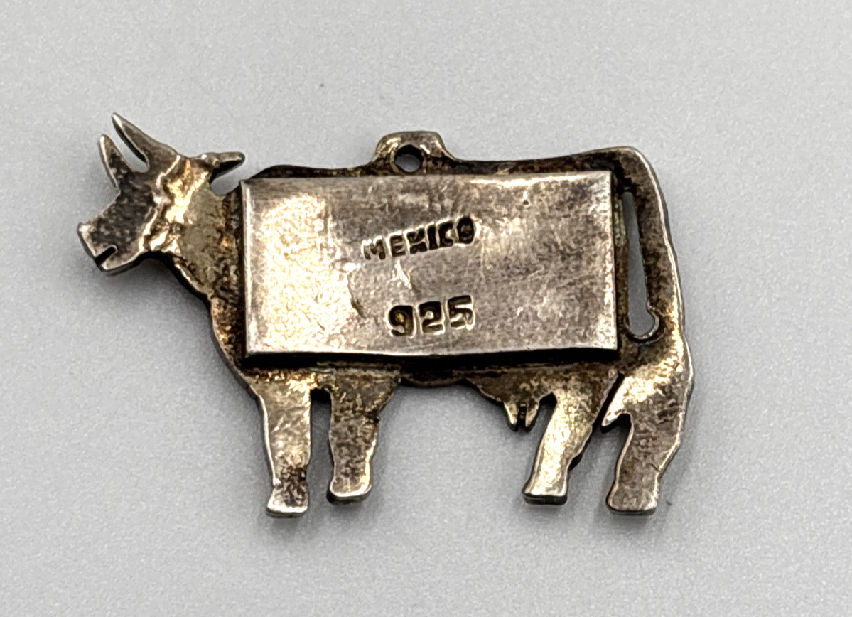 Vintage Mexico Cow Sterling Silver 925 charm/pendant 9.07 grams