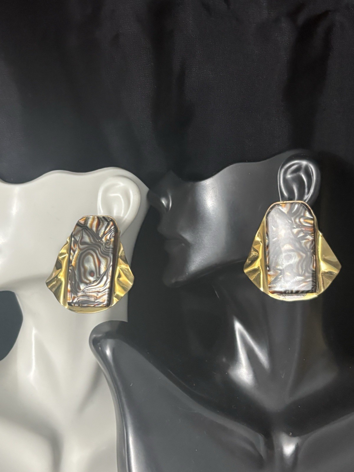 Modernist Brooch Earrings Set Brutalist Bold Studio Artist marble Swirl Signed