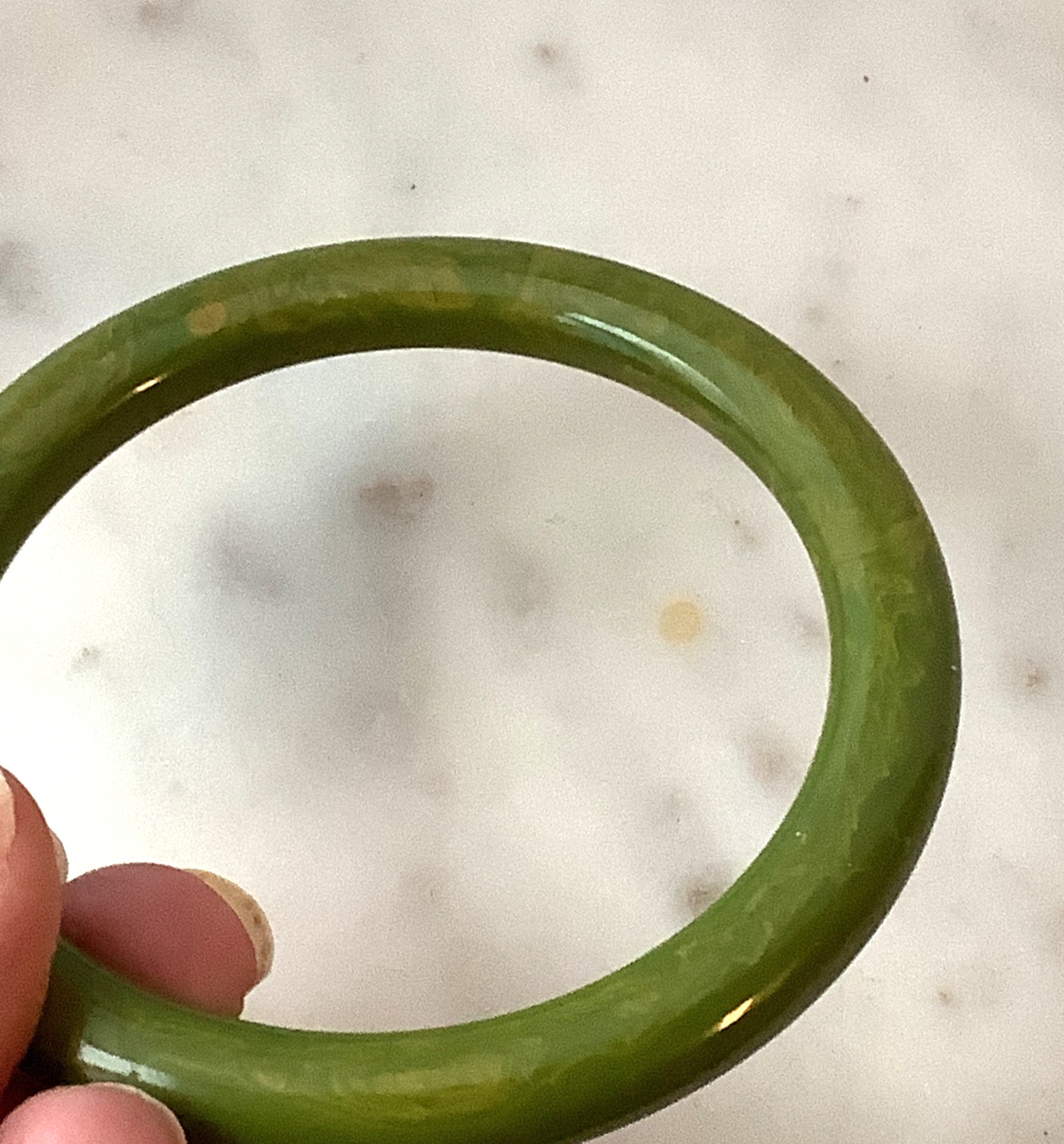 Vintage Bakelite Bangle Bracelet Moss Green Swirl MCM Simichrome Tested Size 8″