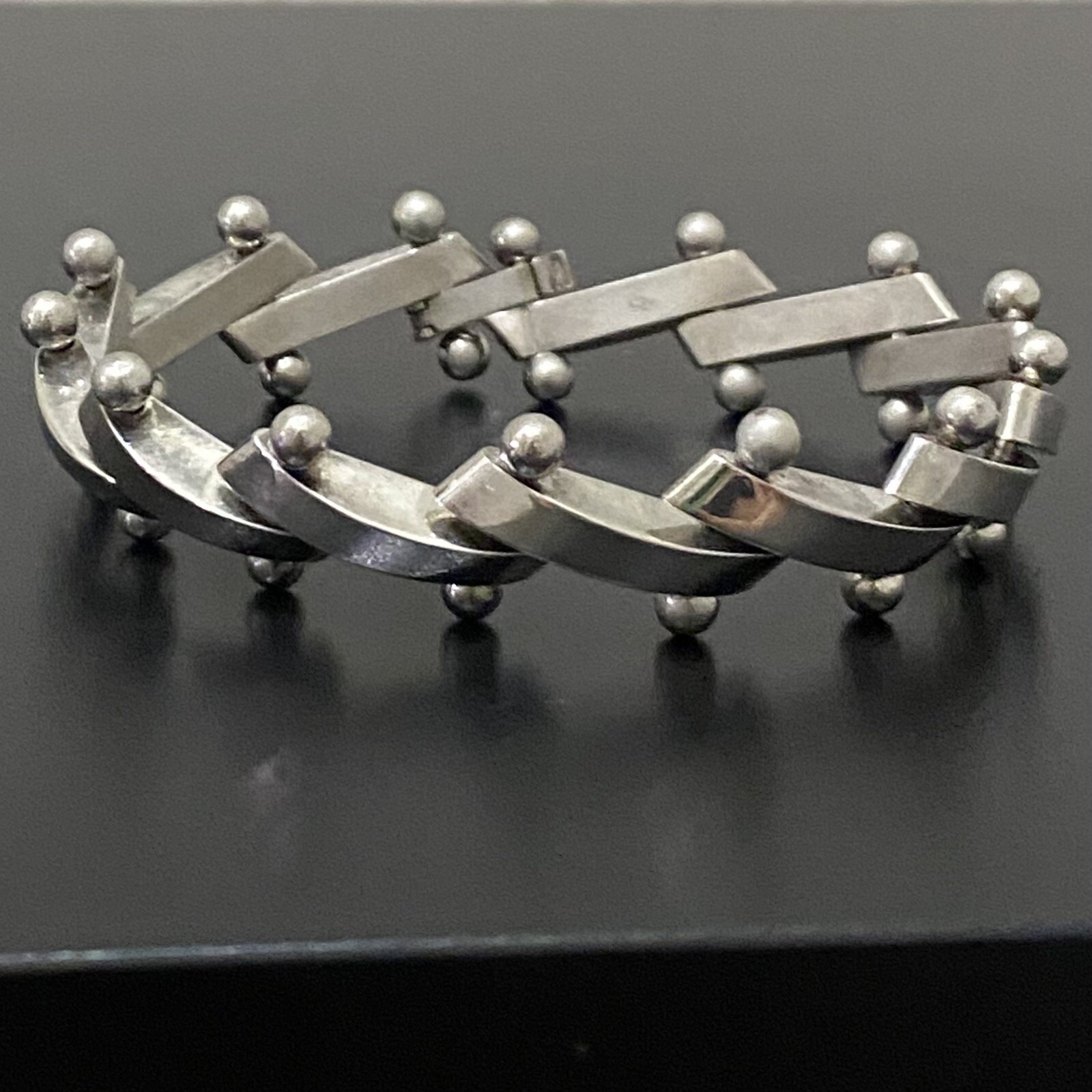 Vintage Silver-plated Modernist Ball Bolt Bar DNA Link Bracelet 44g.