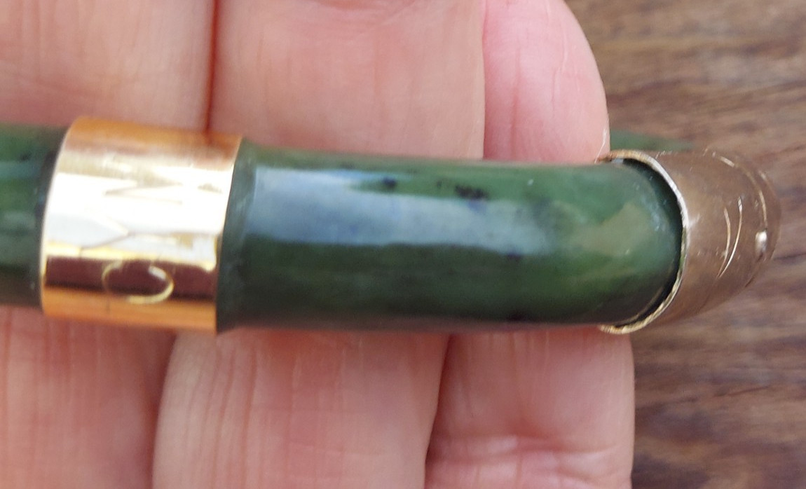 Lovely Hinge Jade Bangle Bracelet Dark Green Jadeite Pale Gold Tone Vintage