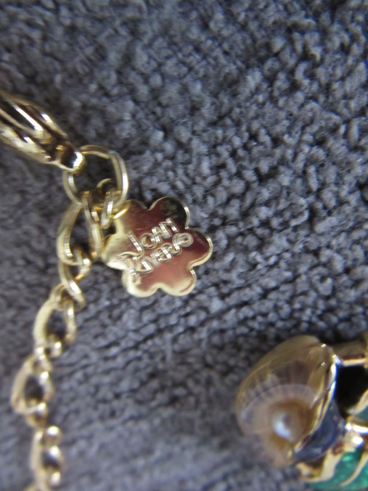 VTG Joan Rivers Victorian Language of Flowers Pansy Charm Locket Necklace EUC