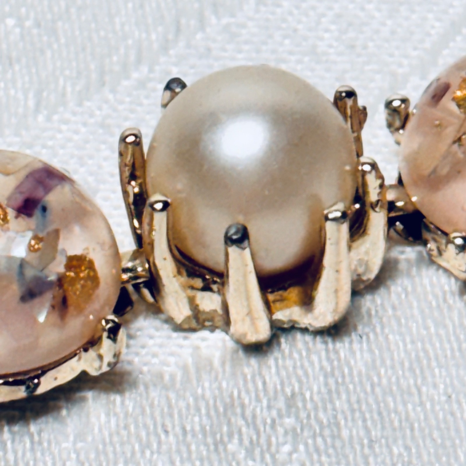 CORO pink confetti Lucite cabochon faux pearl bracelet fold over clasp vintage