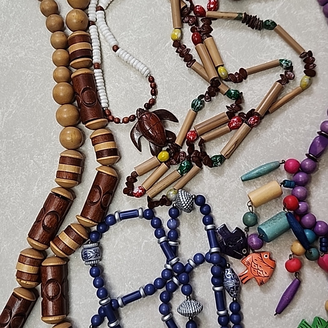 Vintage Wood Beaded Necklace Lot Shell Chunky Fish Raccoon Mask Ethnic