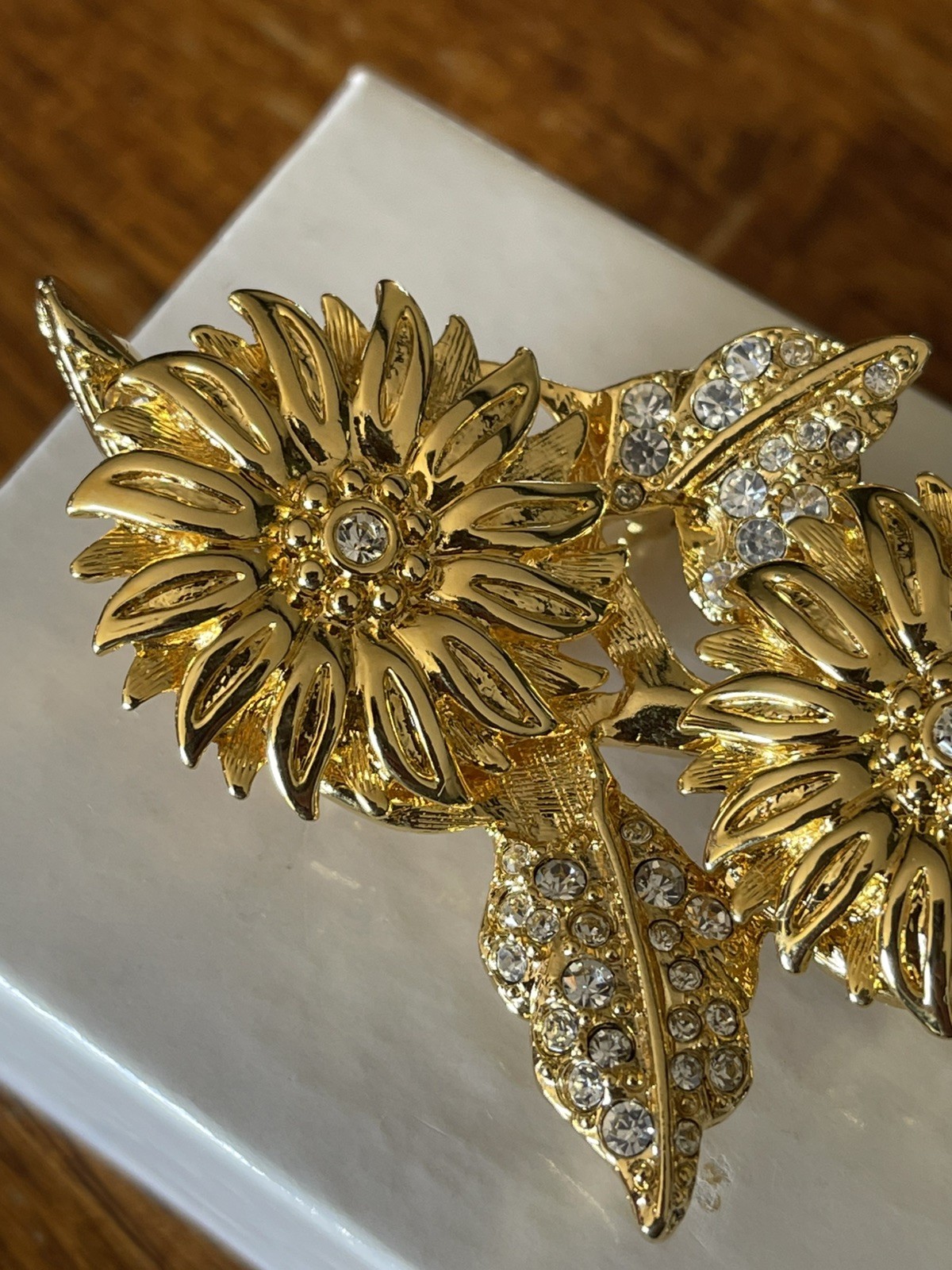 Vtg Joan Rivers Convertible Brooch Clip Earrings Gold Tone Rhinestone Flowers