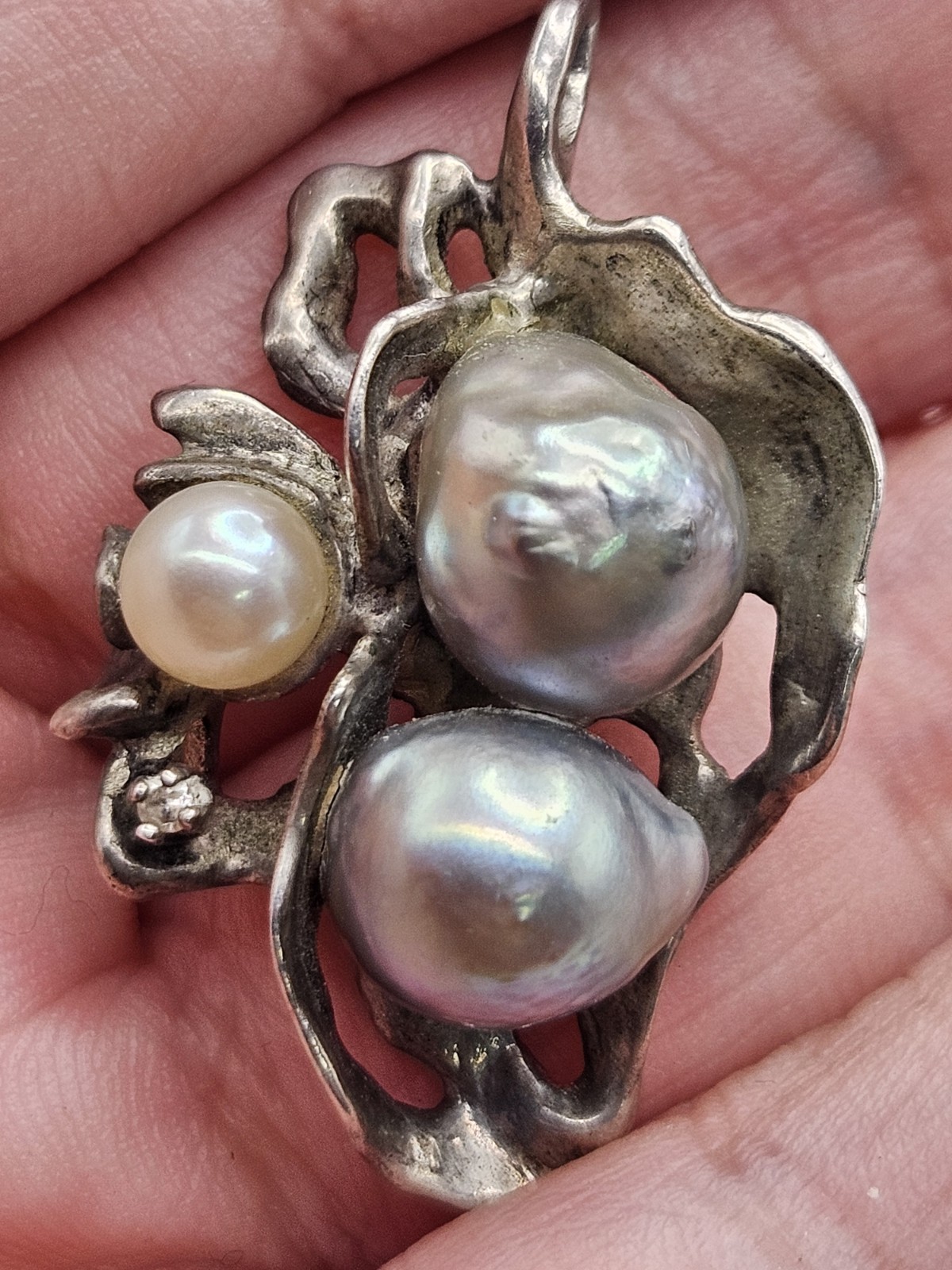 Vintage Artisan Modernist Brutalist Sterling Pearl Pendant