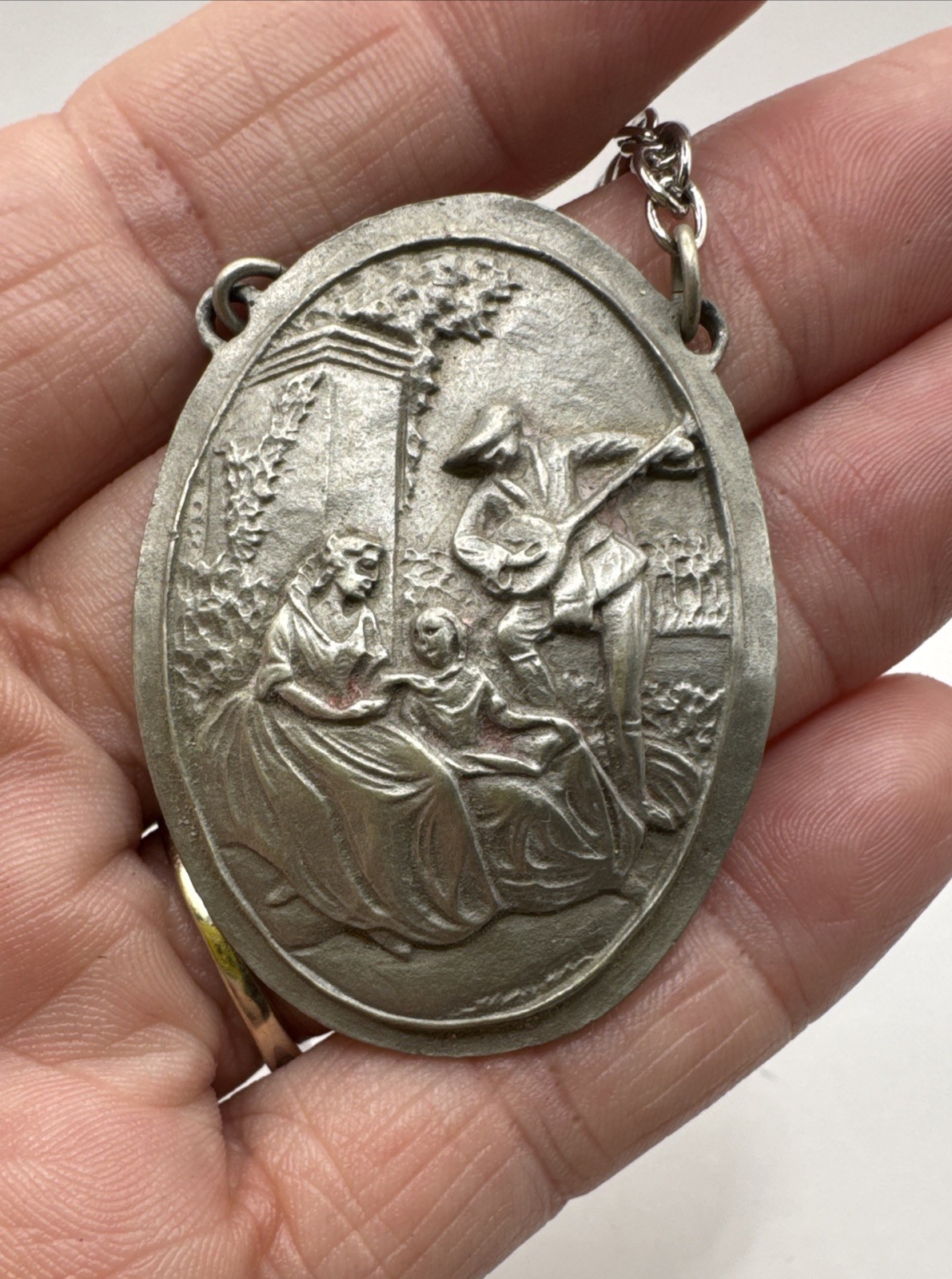 Pewter BDA Bard Singer Two Women 18” Chain Whimsical Vintage