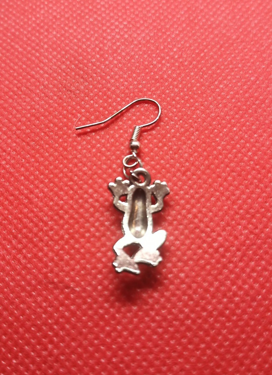 Silver Plated Earrings Dangle Drop Frog Charm