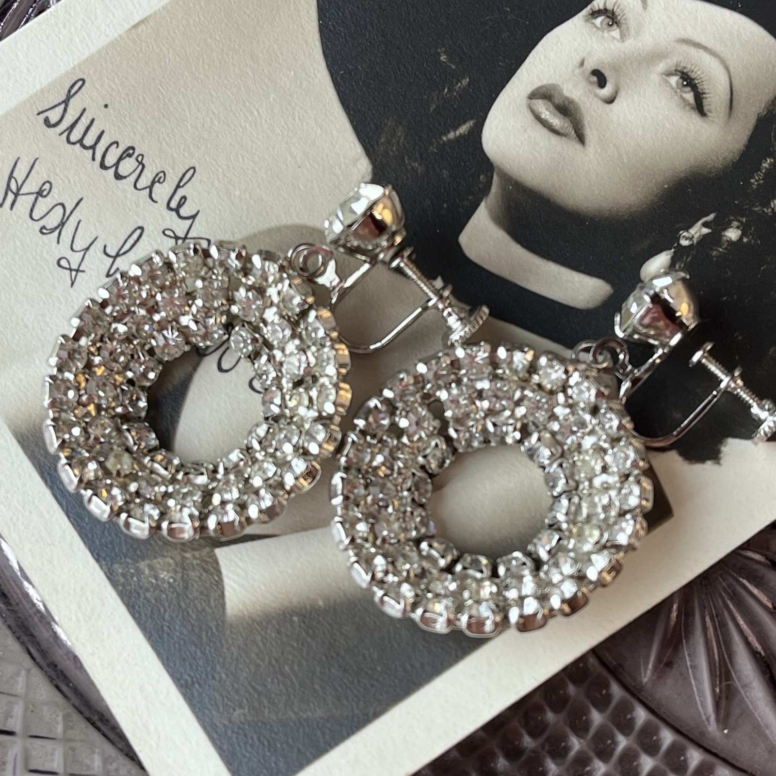 Vtg 1950s Rhinestone Circle Hoop Earrings – 1.75” Drop – Screw Back – Statement