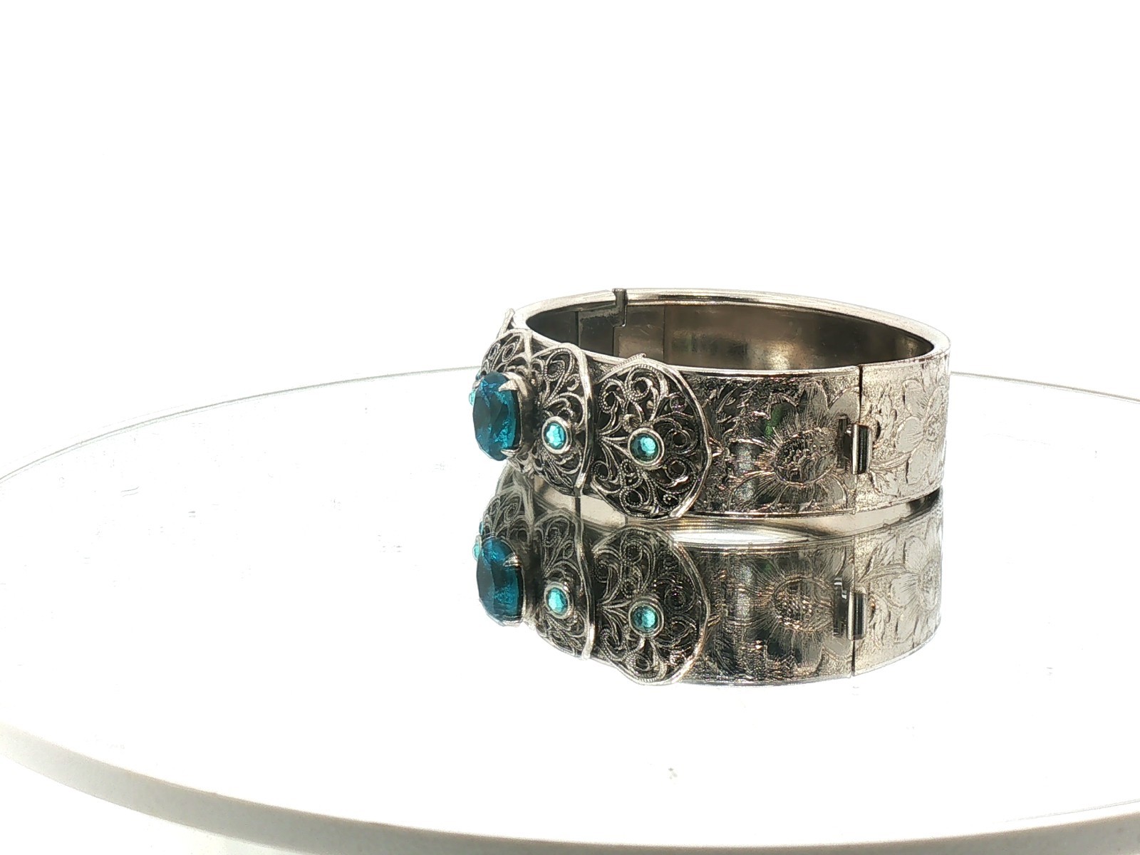 Vintage Art Deco Filigree Cuff Bracelet Silver Tone Blue Stones Openwork