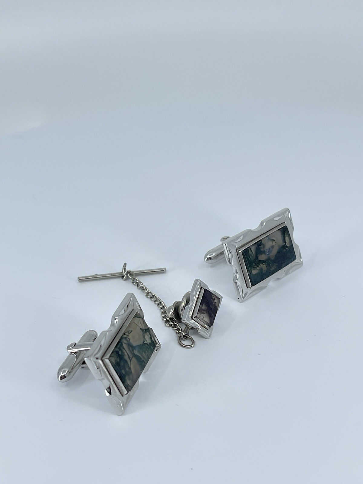 Swank Cufflink and Tie Tack set Jadeite rectangle silver tone 3/4″