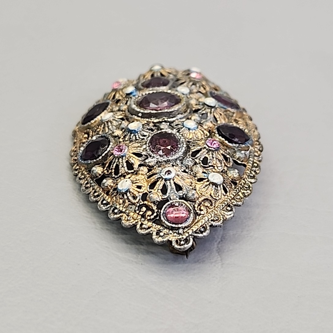 Vintage New England Glassworks Brooch Purple Rhinestones Needs Repair 3″
