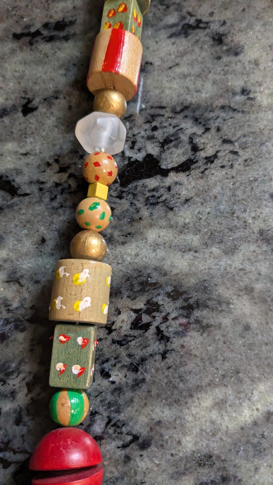 Vintage 1970 Parrot Carved Bird Tropical Theme Necklace Wood Beads Hand Painted