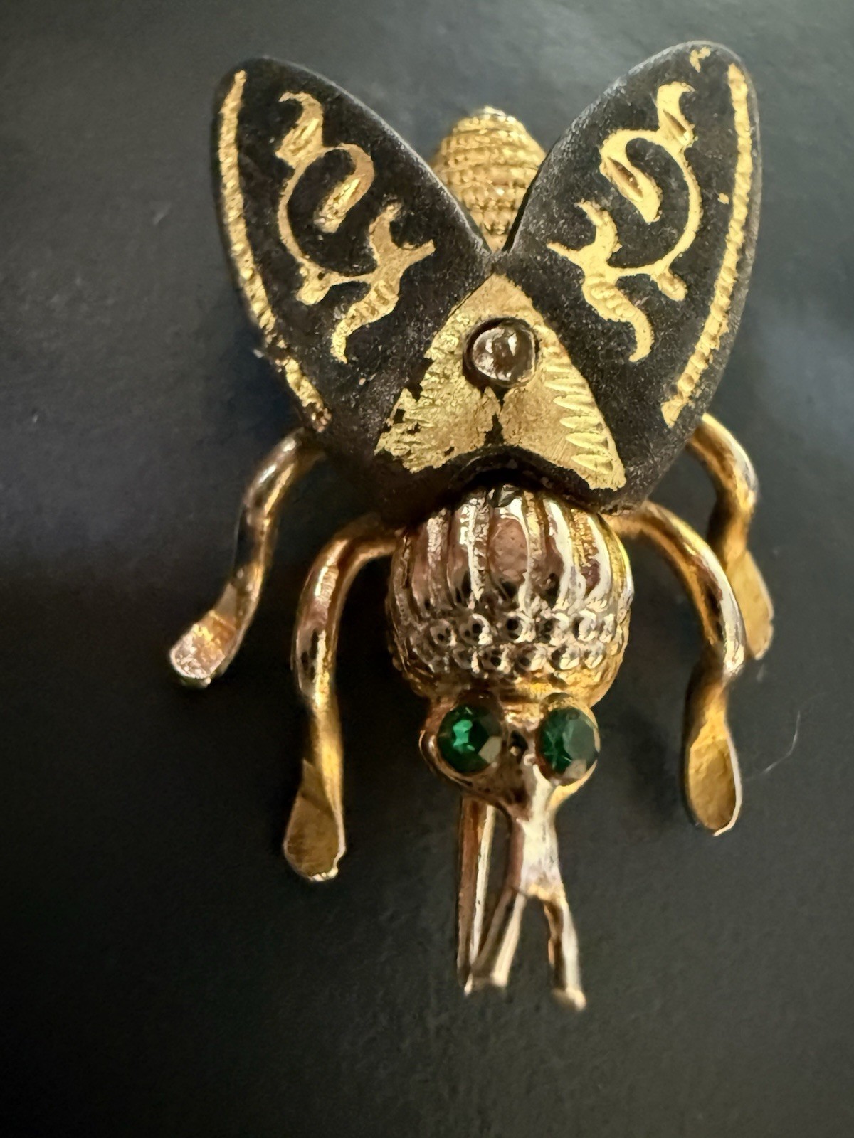 Vintage Spanish Damascene Toledo fly bug insect figural gold toned brooch pin