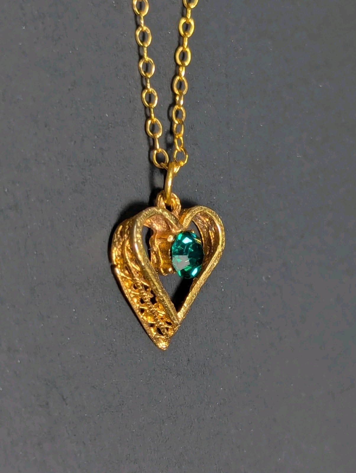 Vintage Gold Filled Chain Necklace 16″ Emerald Filigree Heart Pendant May