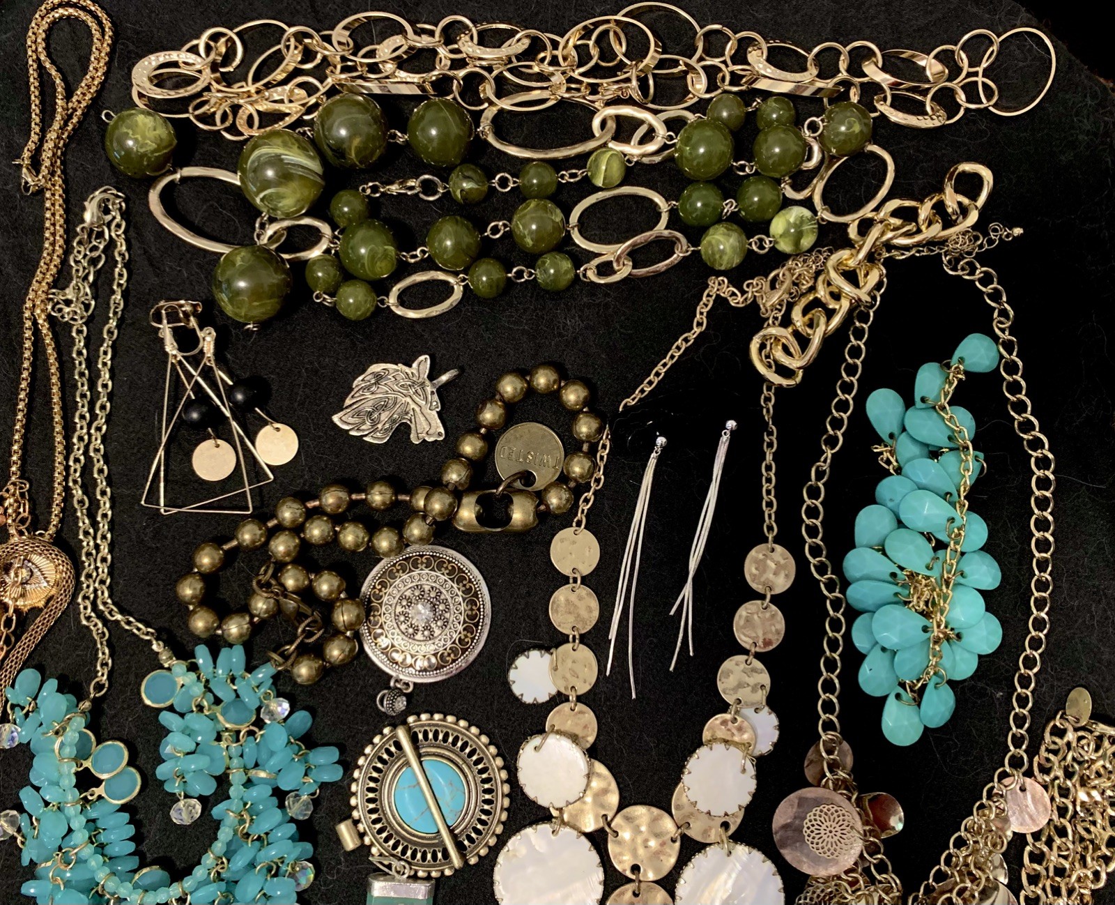 LOT Of 15. Assorted Fashion Necklaces Various Lengths Colors And Styles As Is