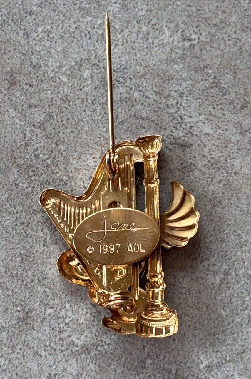 Gold Tone Angel Harp Brooch Pin Jane Davis AOL 1997 with Rhinestone