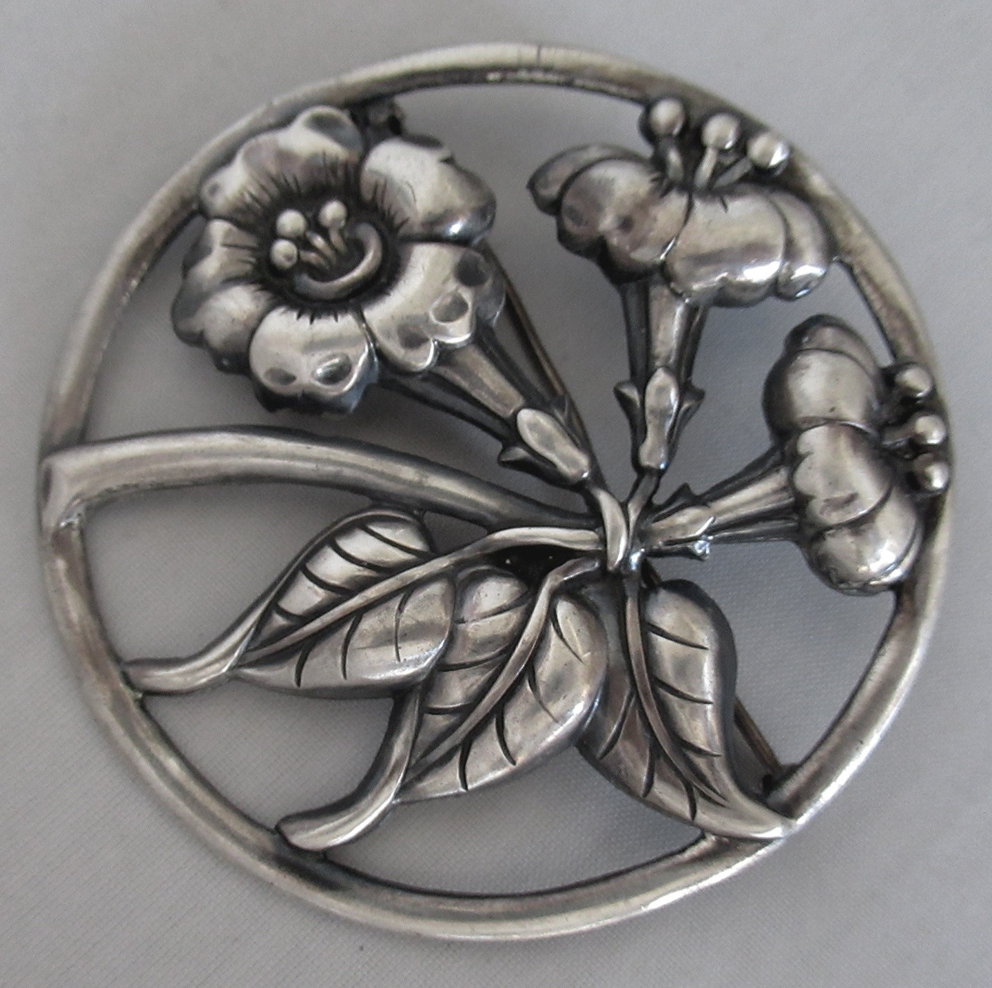 EXTRA LARGE DANECRAFT VINTAGE STERLING BROOCH, 2 3/8 INCHES, 17 GRAMS