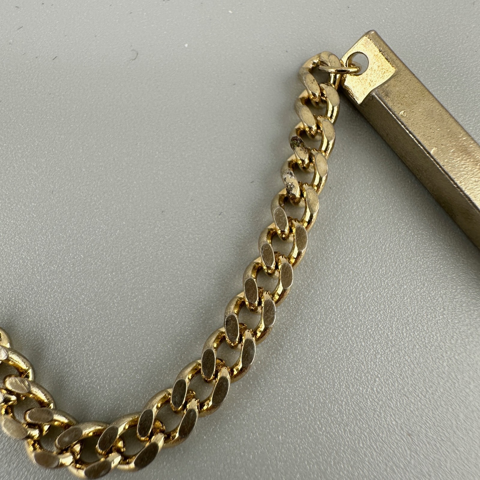 Vintage Chain Necklace Gold Tone Curb Bar Link 18″ Spring Ring Clasp 1990s Y2K