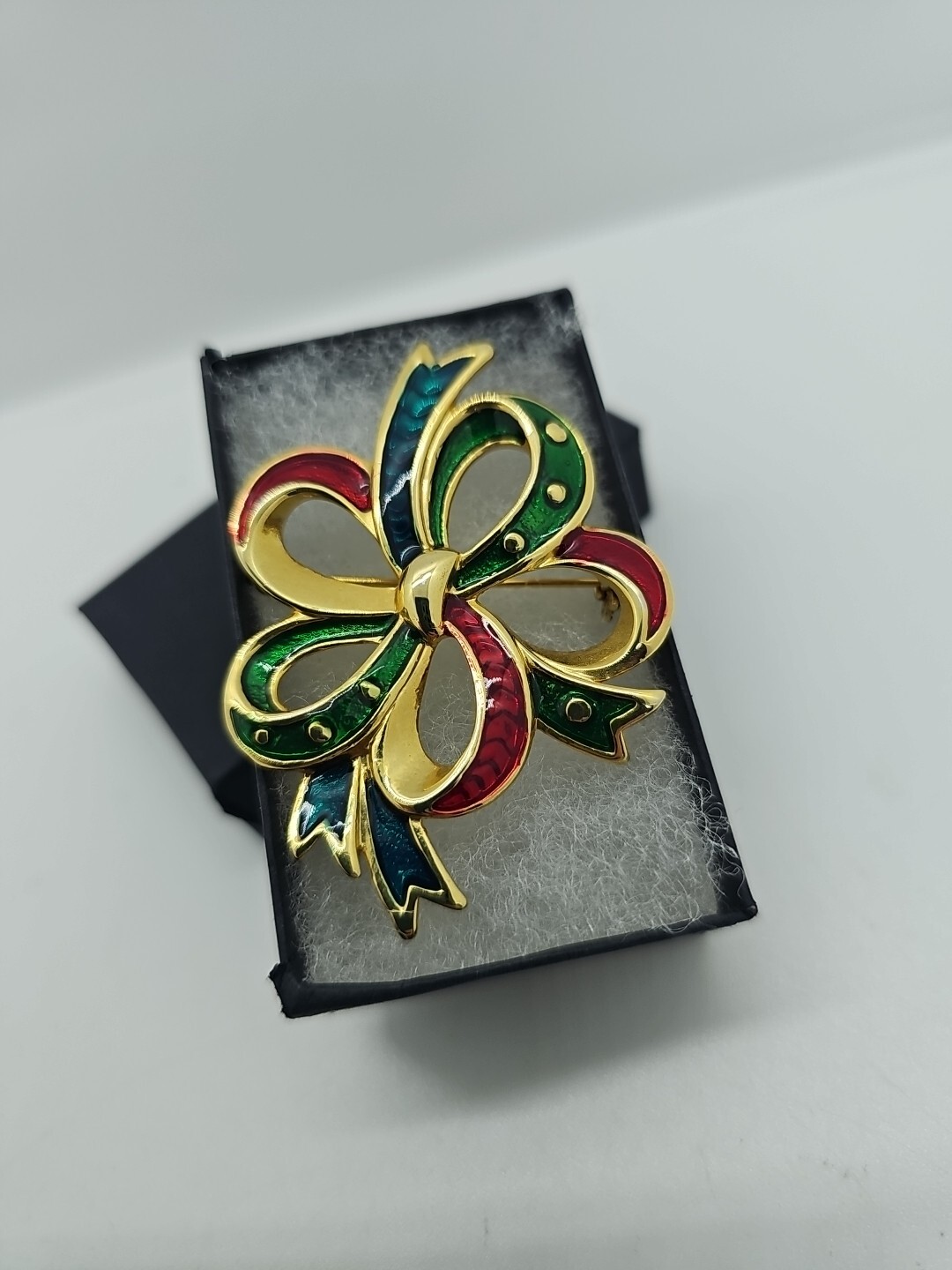 Vintage Enameled Bow Brooch Goldtone Danielle