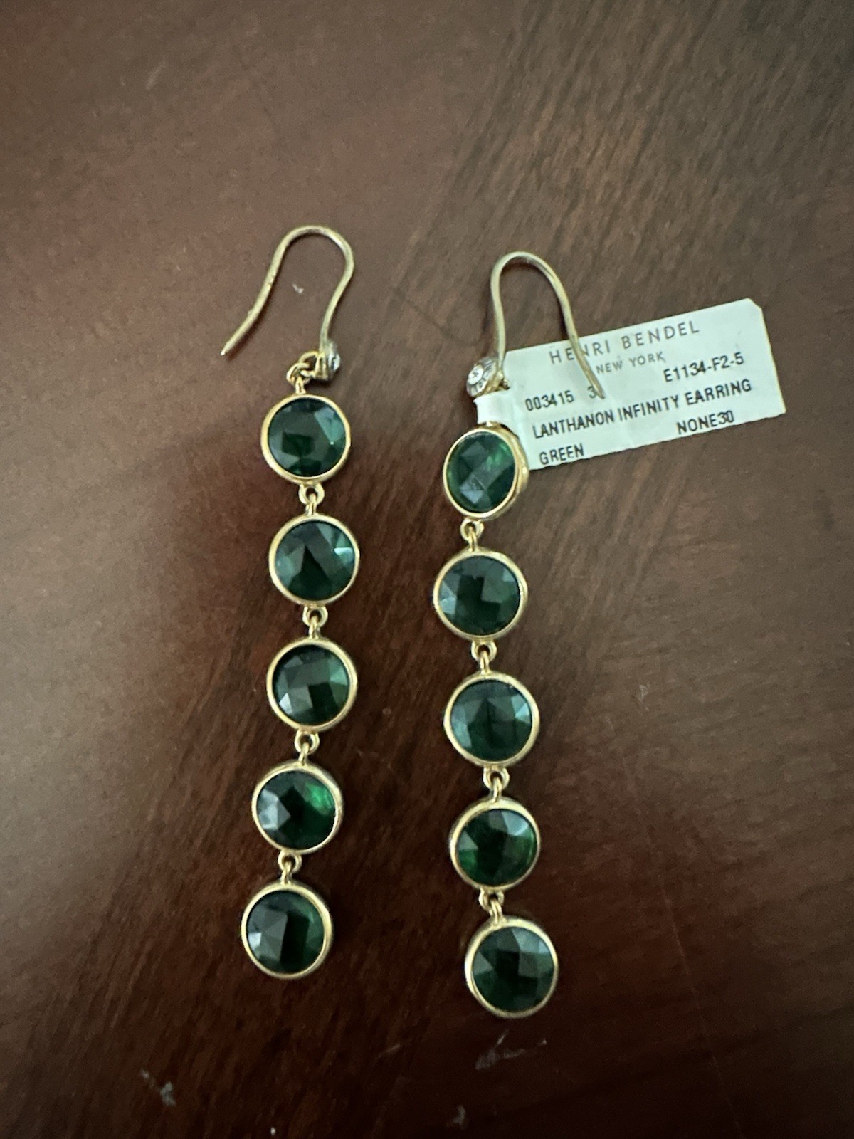 Stunning Lanthanon Green Crystal Gold Henri Bendel Vintage Dangling Earrings NWT