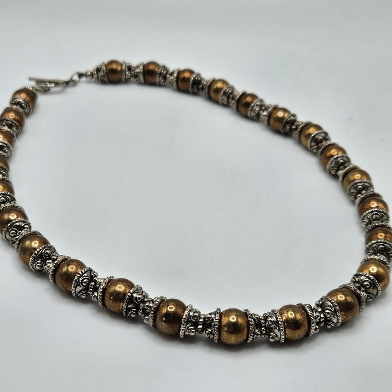 VINTAGE Unique Copper Tone Ball Beaded Strand Toggle Clasp Necklace