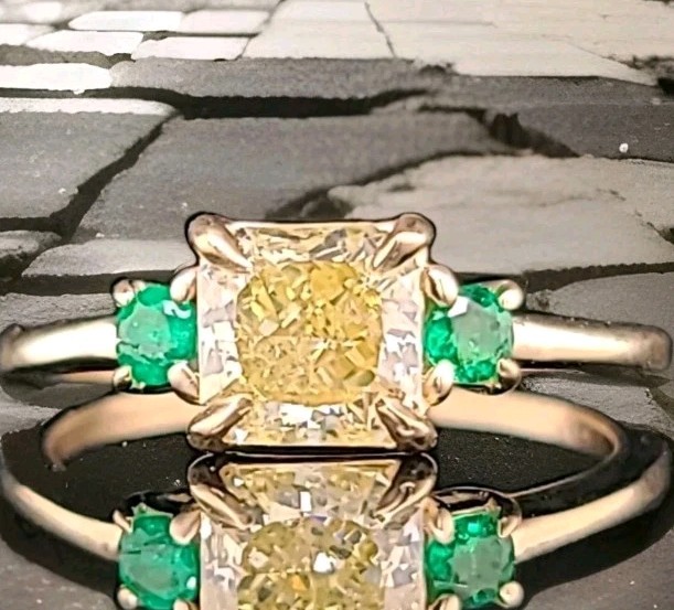 14k Yellow Gold Vintage Engagement ring 1.17ct.Natural Yellow Diamond Radiant