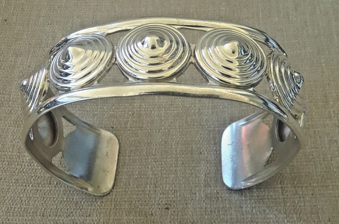 Rare Vintage Mario Tanzi Sterling Cuff Bracelet about 7.5″, 1-1/4″ gap 46.5gr
