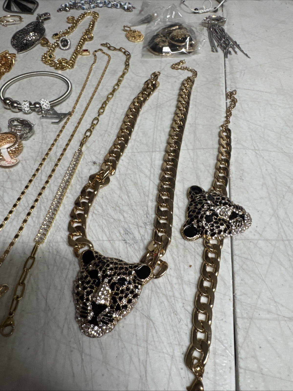 Lot Of Mix Vintage JEWERLY #5