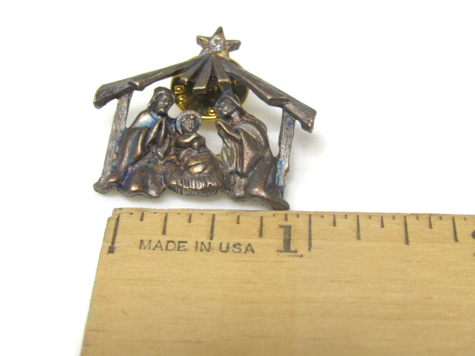 Vintage Nativity Scene Pin Brooch Christmas Jesus Mary Joseph Pewter Tone Star