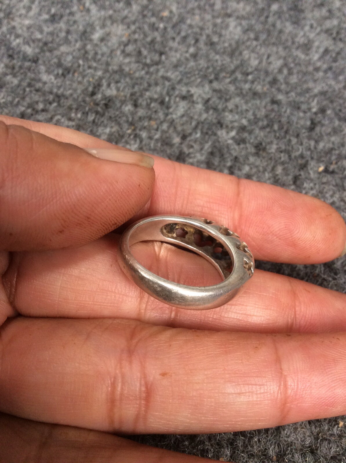Beautiful Disney sterling Silver 925 micky mouse cutout ring size 8