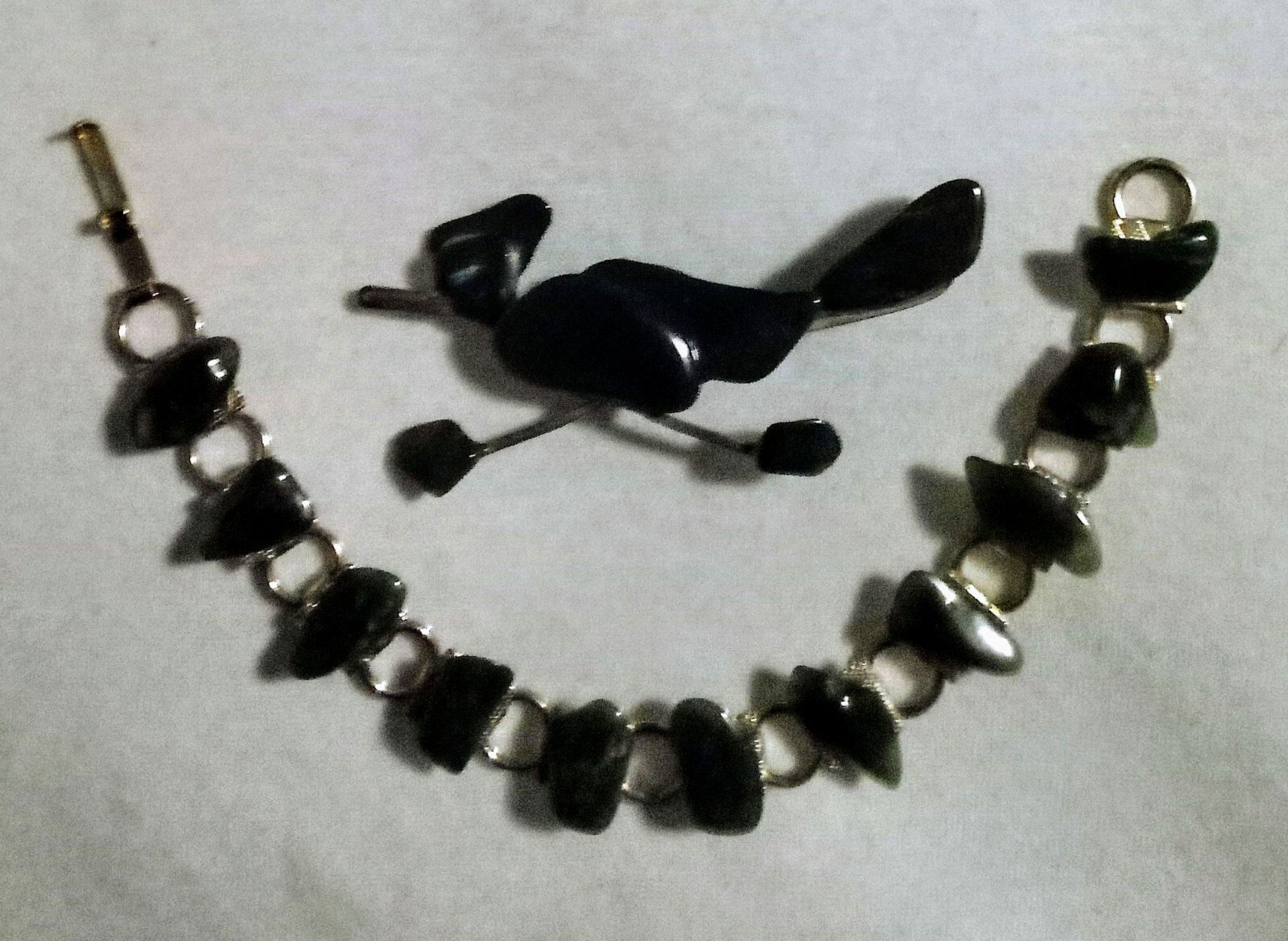 Vintage Polished Jade Green Stone Bracelet and Road Runner Pin Brooch EUC