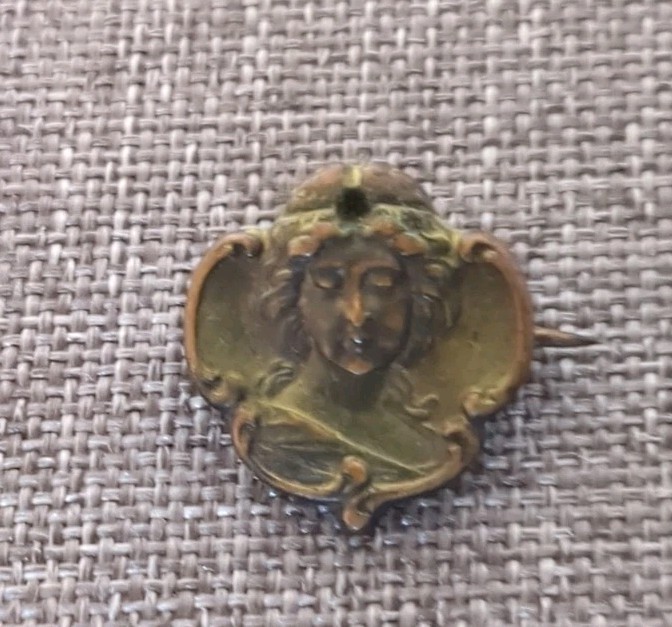 Antique Art Nouveau Face of A Lady Brooch Pin Portrait Brooch C Clasp