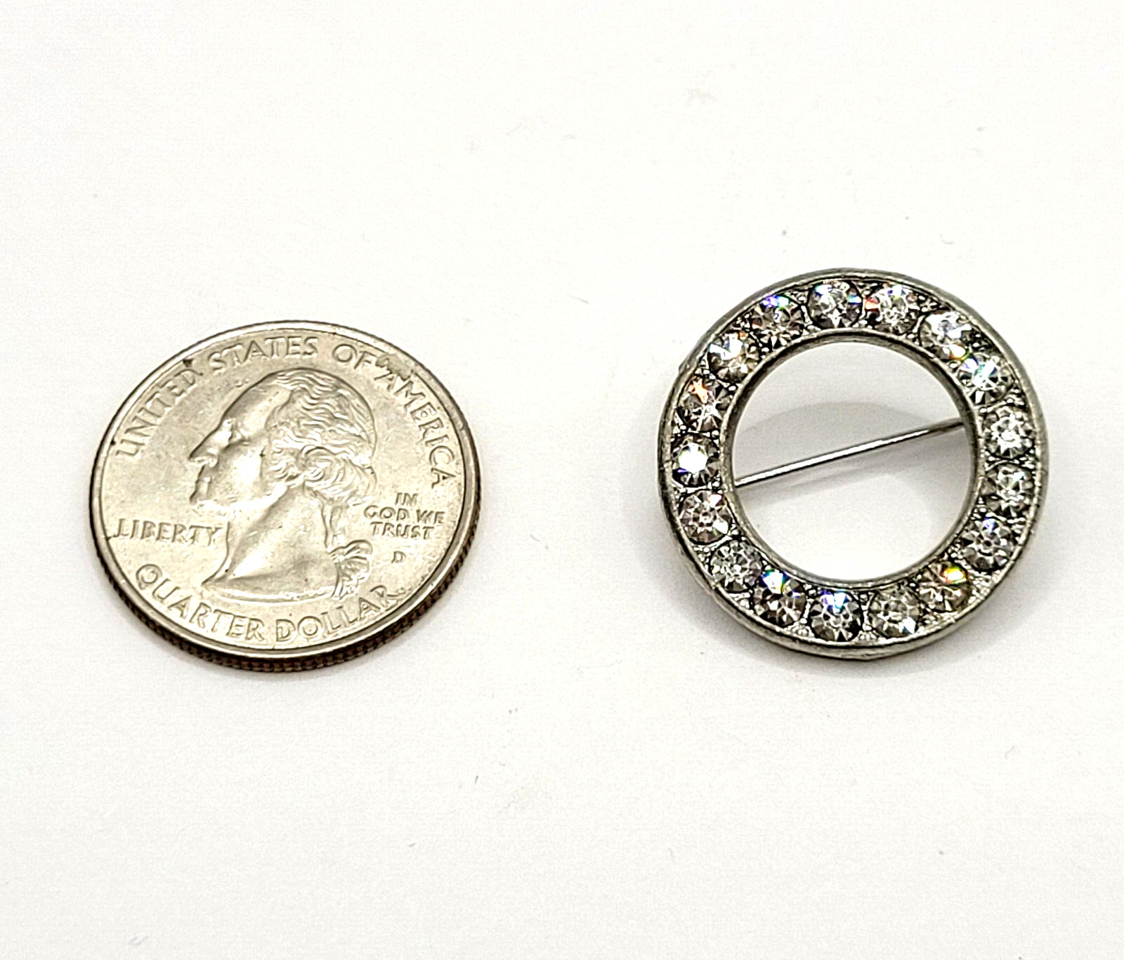 Sparkly Rhinestone Ring Circle Silver Tone Scatter Scarf Brooch Pin Vtg 1970s