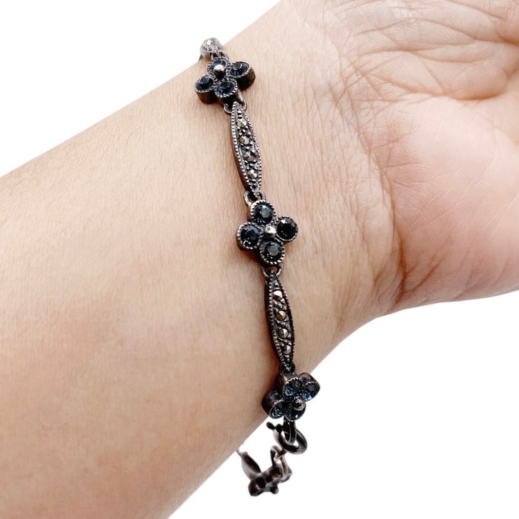 Vntg Sterling Silver With Blue Crystal and Marcasite Flowers Bracelet