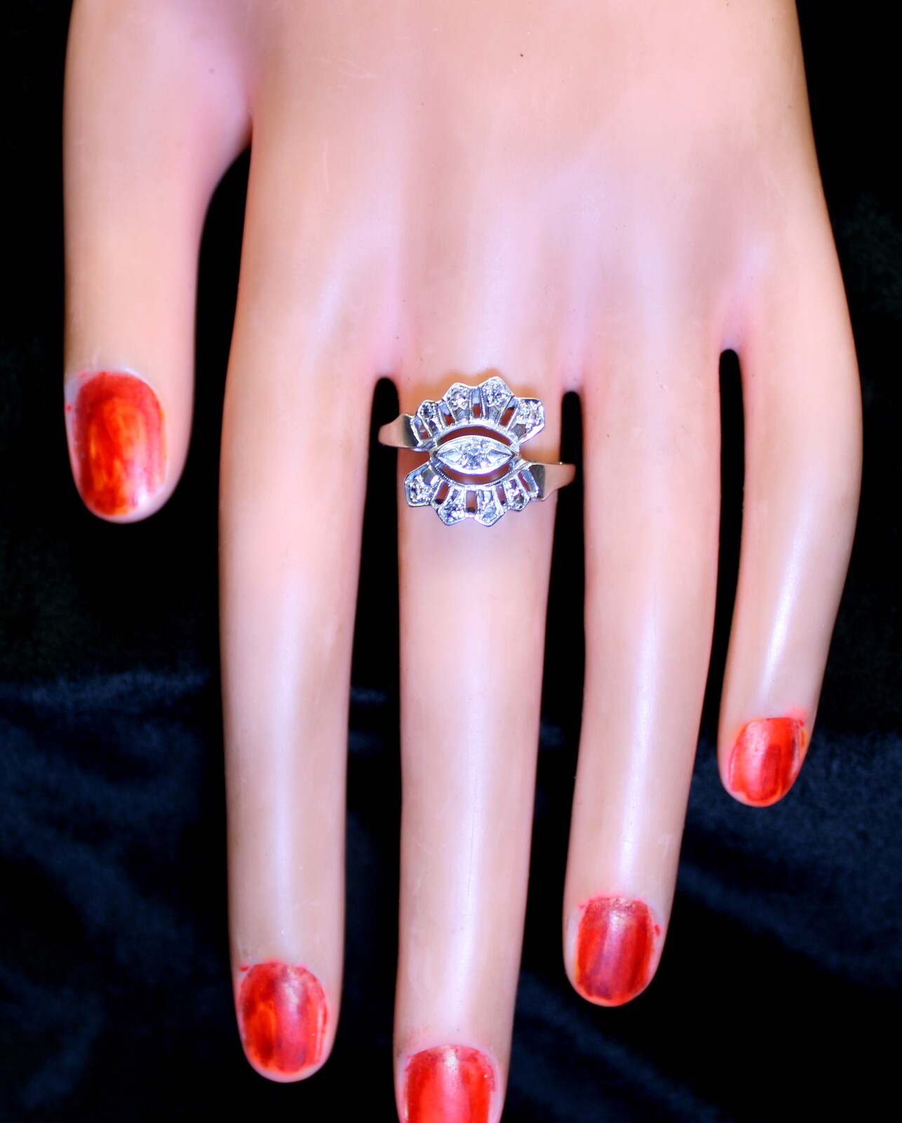 Gorgeous Antique 14K White Gold .20Ct(1/5CTW) Diamond Cocktail Ring, Circa:1920s