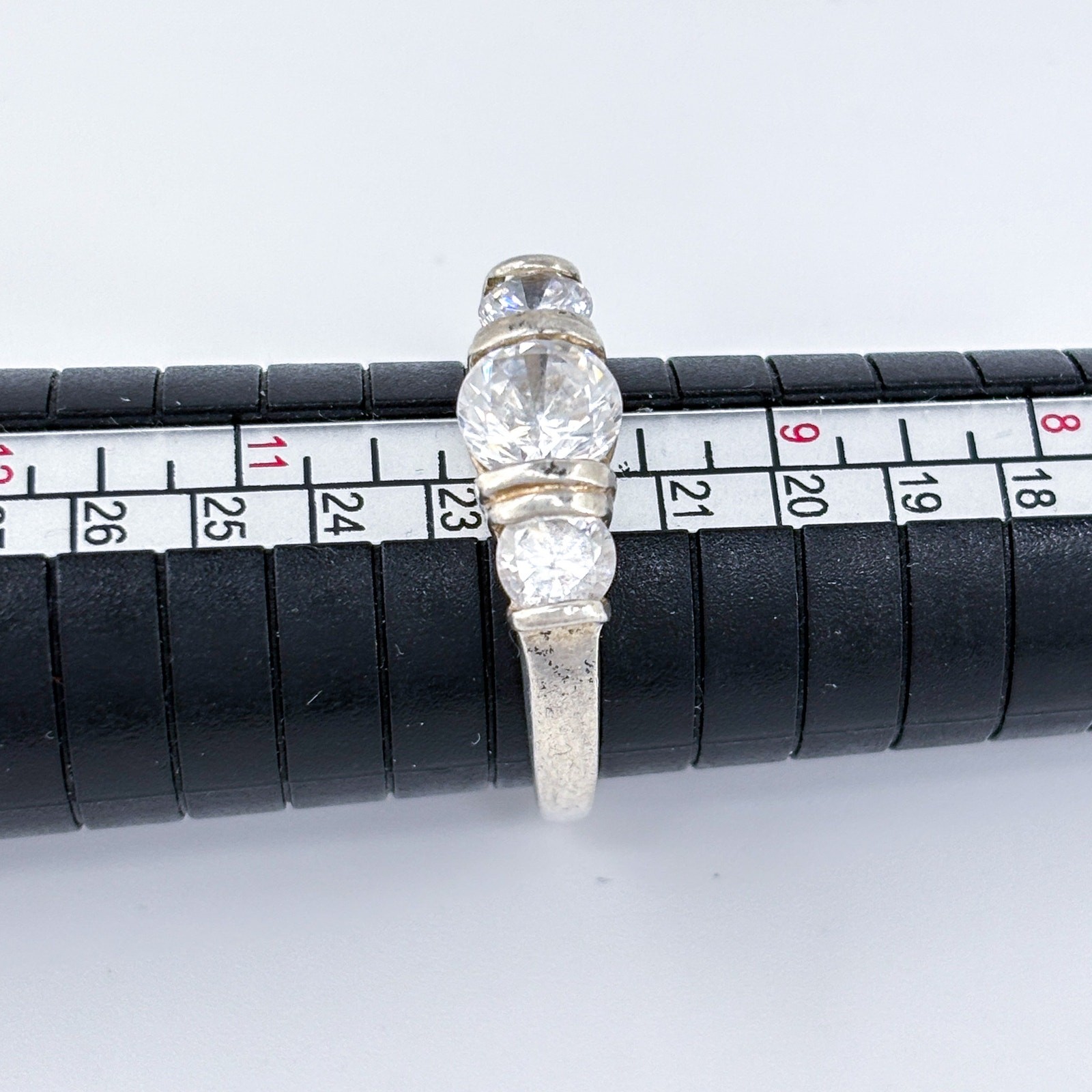 Vintage Sterling Silver 925 White Crystal Three Stone Ring Size 10