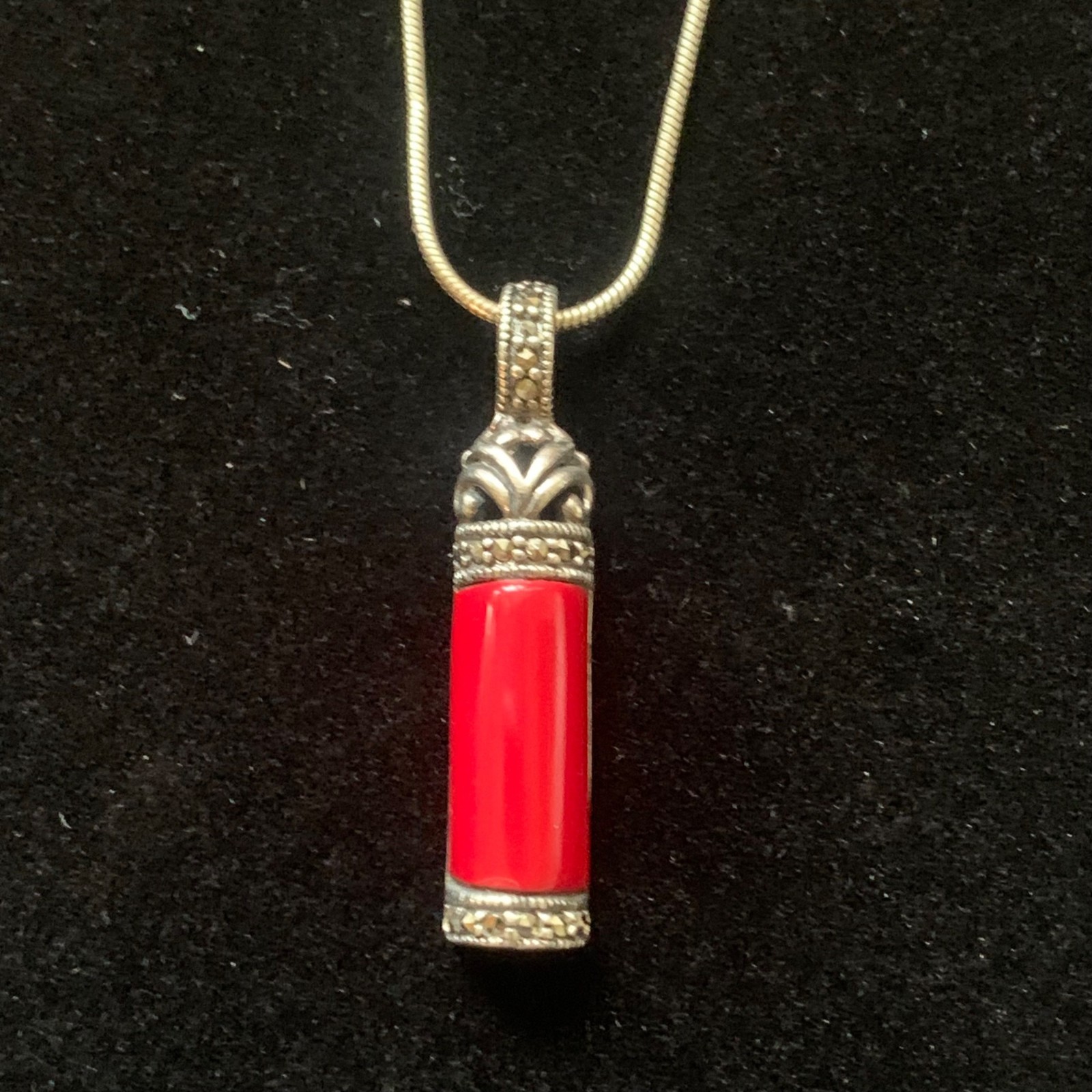 Vintage Red Coral Sterling Silver Pendant Necklace 18″ Chain Marcasite 925 Mod
