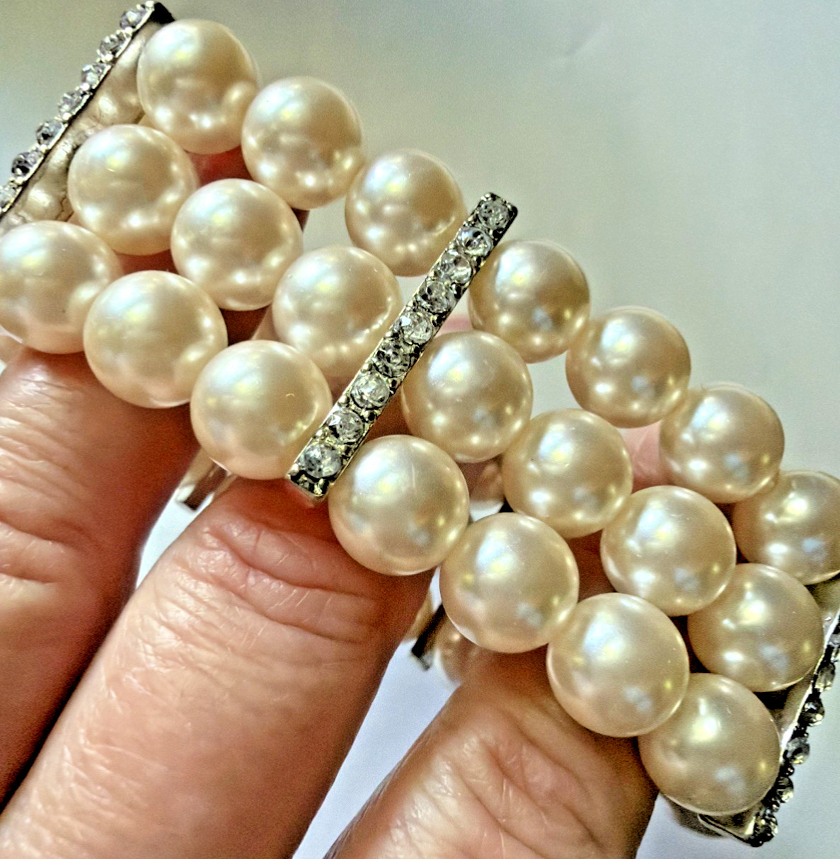 3 Strand Faux 1cm Pearl Rhinestone Stretch Bracelet RMN Signed Roman 1.25 in
