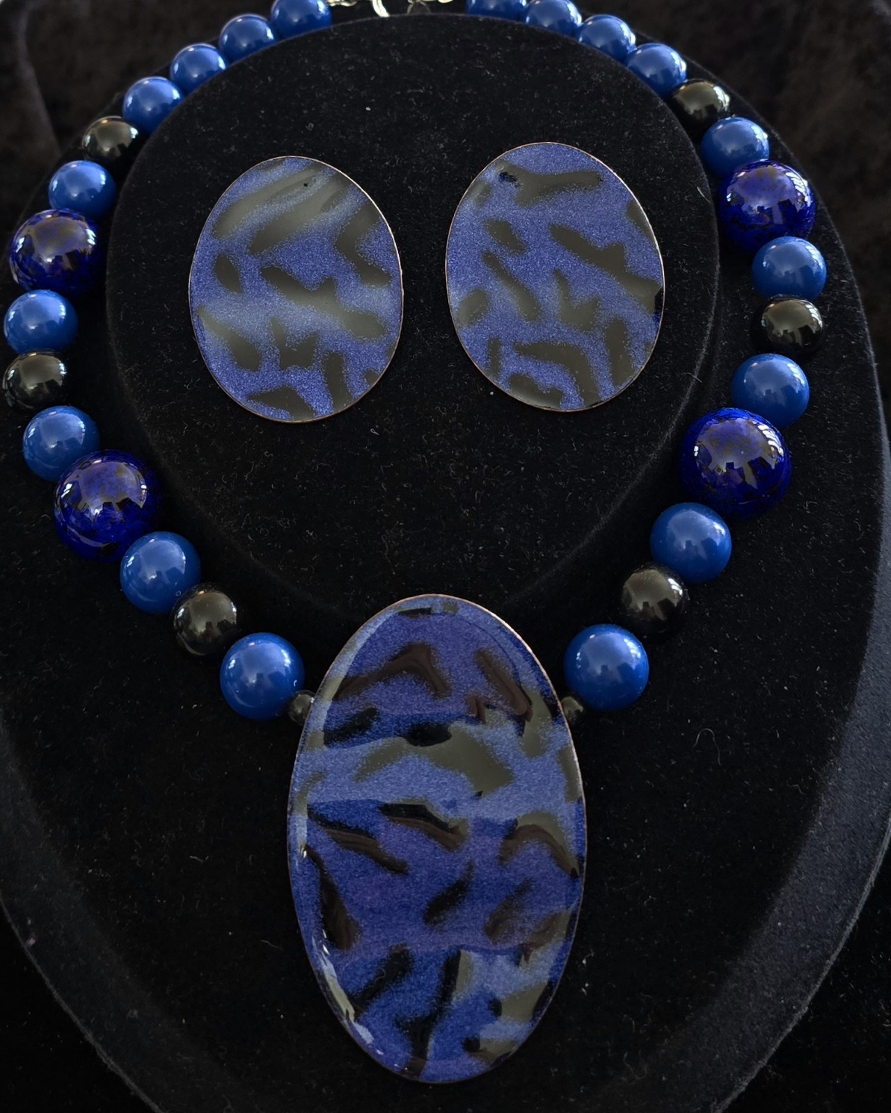 Vtg 80s Park Lane “Niagara” 18″ Blue~Violet Tigerstrip Necklace & Earrings Set
